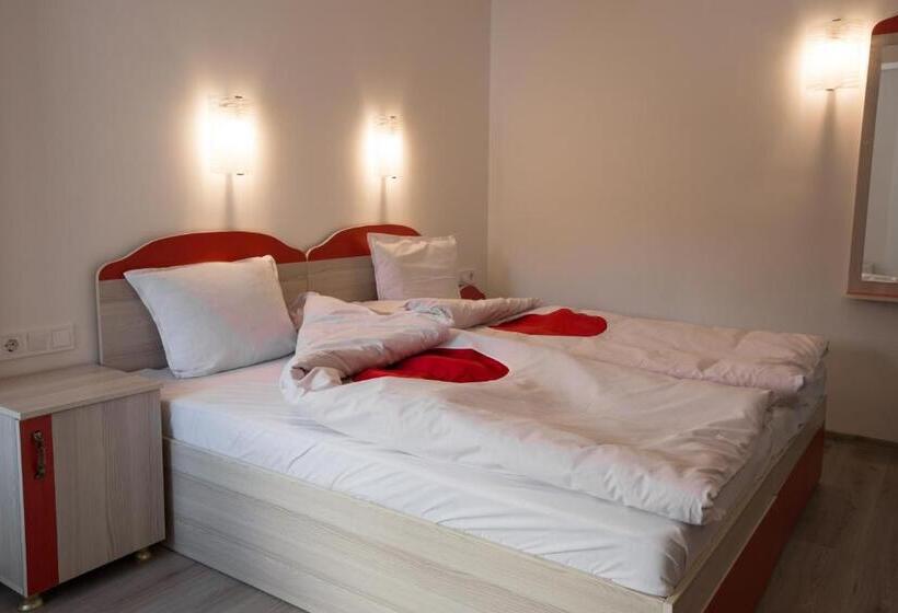 Номер Deluxe с Балконом, Guest House Panorama