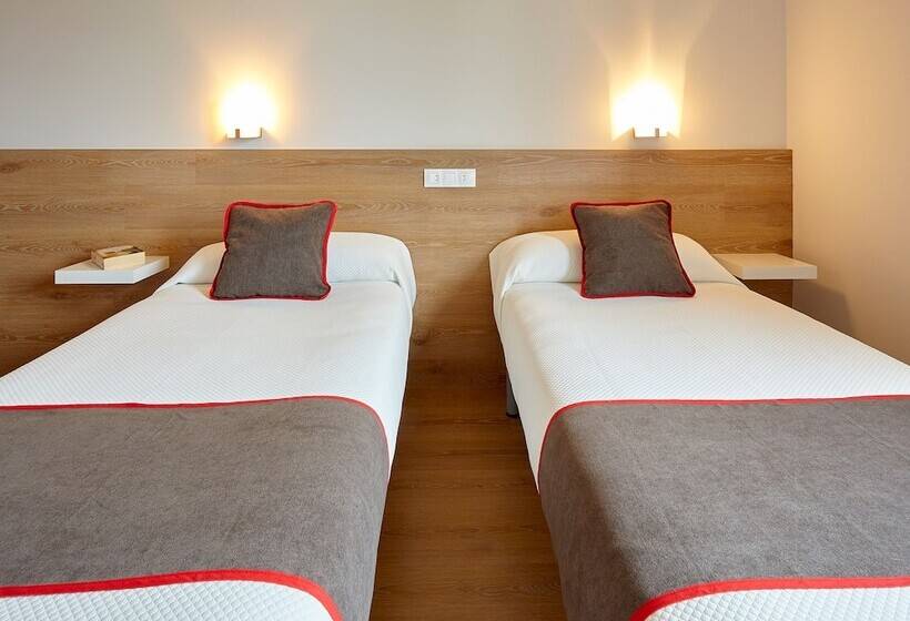 اتاق استاندارد, Hostal Nobadis