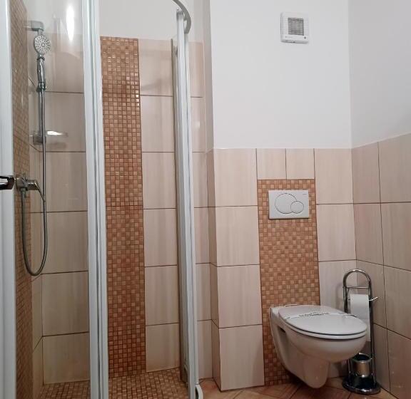 Номер Стандарт Трехместный, Penzión Pod Kláštorom
