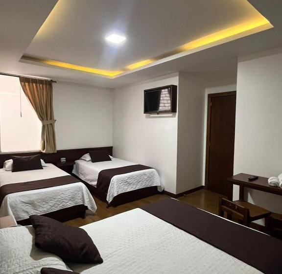 컴포트 트리플 룸, Hostal Camil