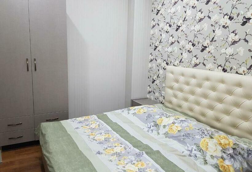 آپارتمان 1 خوابه با بالکن, Your Home