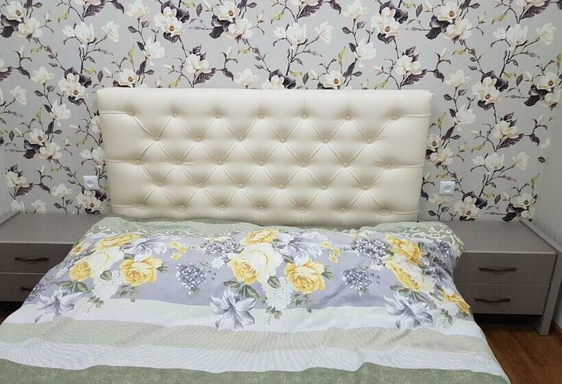 آپارتمان 1 خوابه با بالکن, Your Home