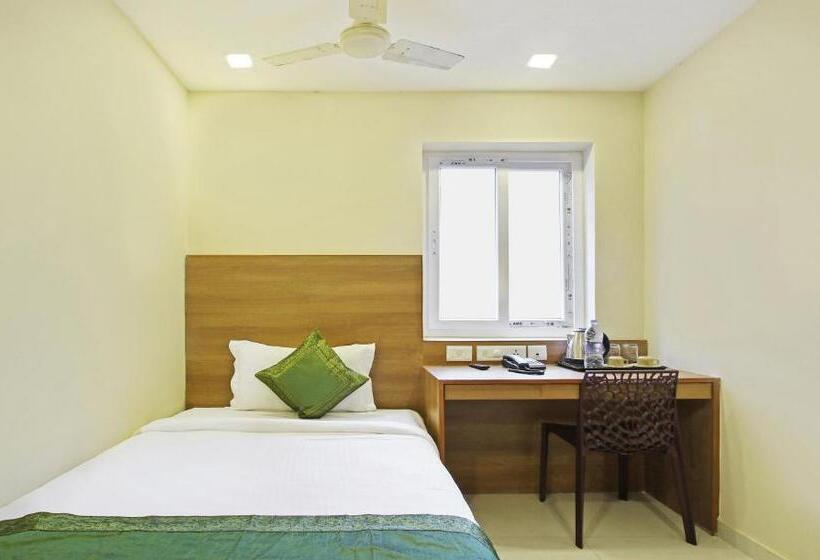 Номер Стандарт Индивидуальный, Itsy Hotels Jansi Residency