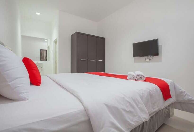 Номер Стандарт, Reddoorz @ Kertajaya Surabaya