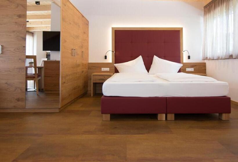 １ベッドルームのデラックスアパートメント, Villa Residence Franziskus