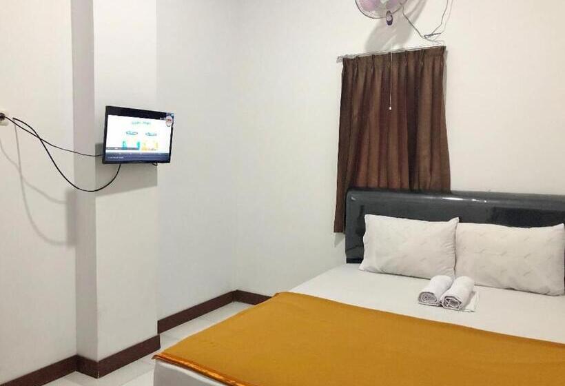 Номер Стандарт, Cattail Guest House Pontianak