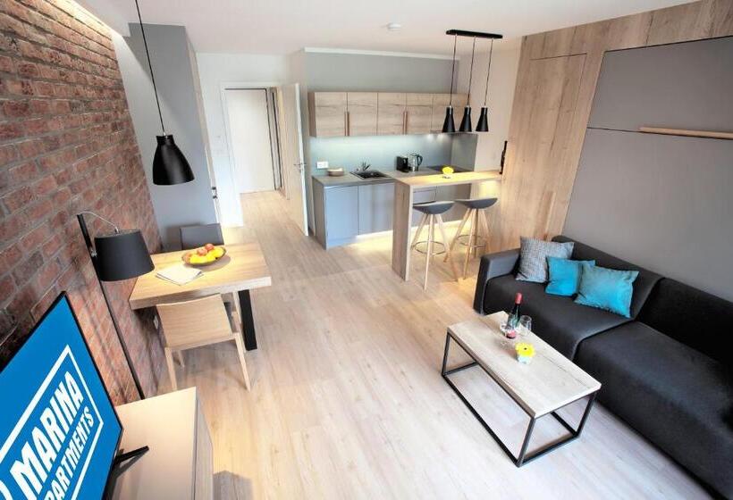 استودیوی استاندارد, Marina Apartments Regensburg