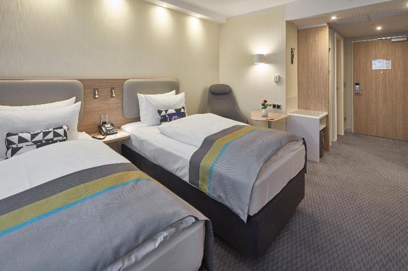 Номер Стандарт, Holiday Inn Express   Merzig, An Ihg