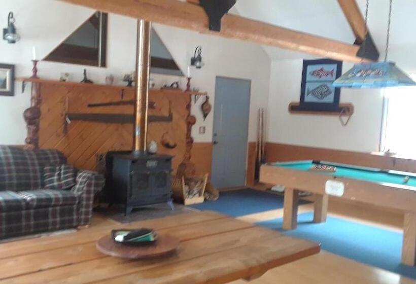 Люкс Повышенной Комфортности, Alaska's Northland Inn