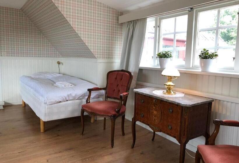 家庭间, Husargårdens Bed & Breakfast