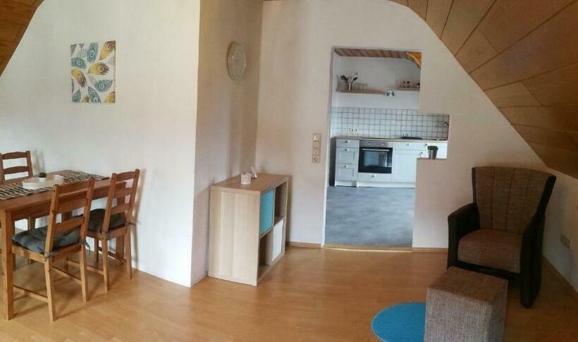 Апартаменты 2 Спальни, Gasthof Zur Burg