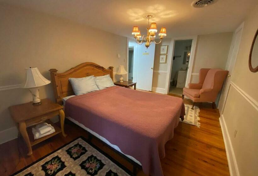 Дом 1 Спальня, Historic Rosemont Manor