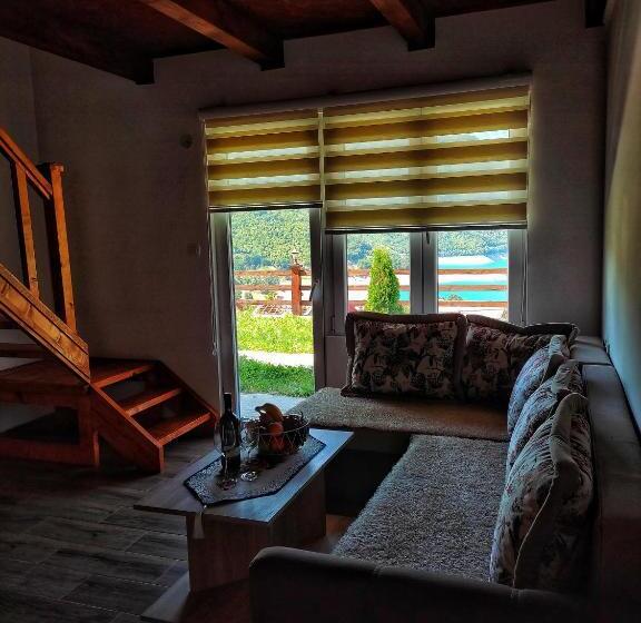 آپارتمان 1 خوابه با چشم‌انداز, Guesthouse Madzarevic