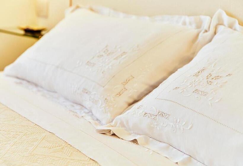 Полулюкс, Al Canton Agriturismo Di Design
