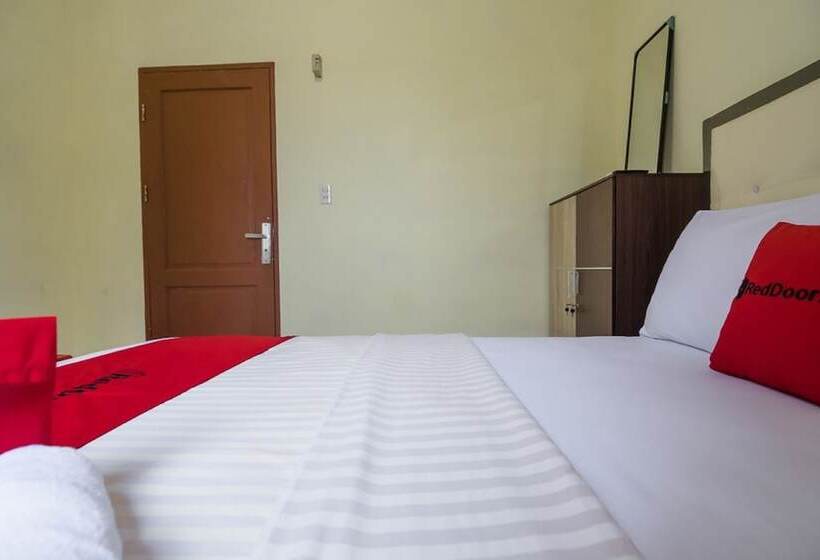 Номер Economy, Reddoorz Near Politeknik Negeri Medan