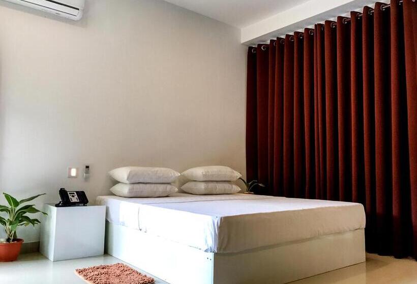 اتاق لوکس, Weligama Bay Watsila Resort