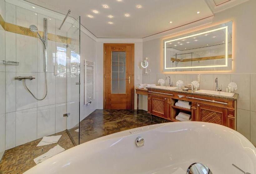 Family Suite, Wellness  & Sporthotel Jagdhof