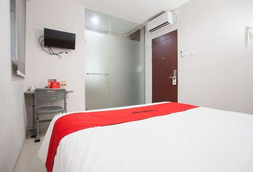 Номер Стандарт, Reddoorz Near Pasar Turi Station