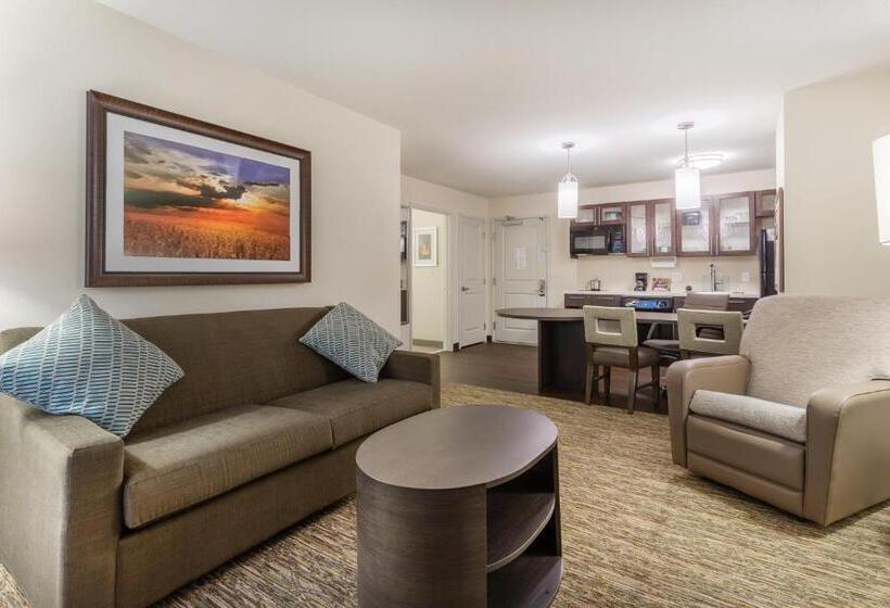 Люкс Кровать Кинг, Candlewood Suites   Davenport, An Ihg