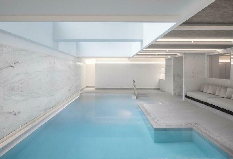 障害者適応デラックスルーム, Four Seasons Hotel Montreal