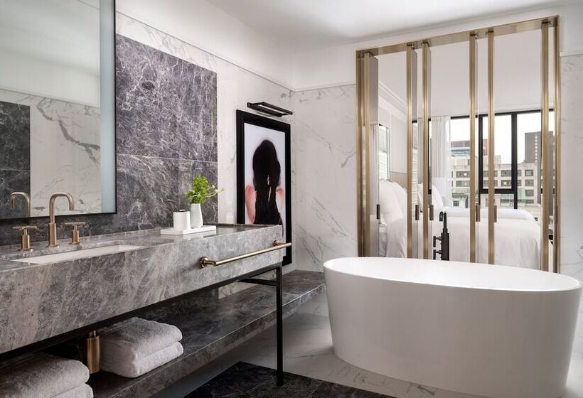 障害者適応デラックスルーム, Four Seasons Hotel Montreal