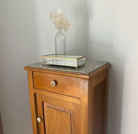 Quarto Quadruplo Estandar Banheiro Compartilhado, U Fiordalisu