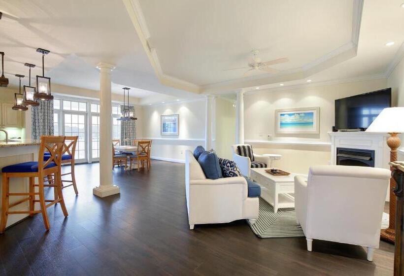 Вилла 3 Спальни, Waterside Resort By Capital Vacations