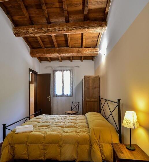 Номер Стандарт Вид на Горы, Agriturismo La Valle Dei Bronzetti