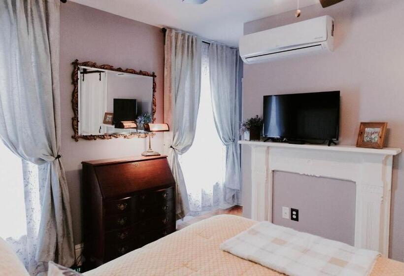 Номер Стандарт Вид на Сад, Georges On York B&b