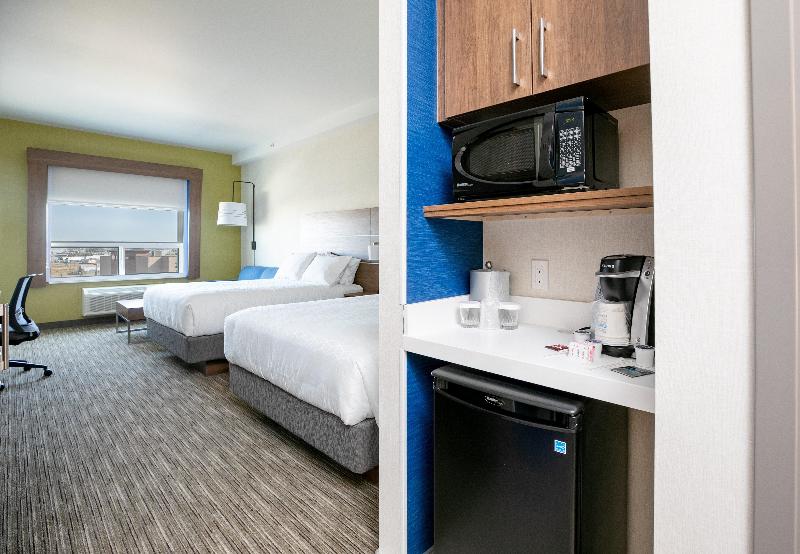 スイート, Holiday Inn Express   Lethbridge Southeast, An Ihg