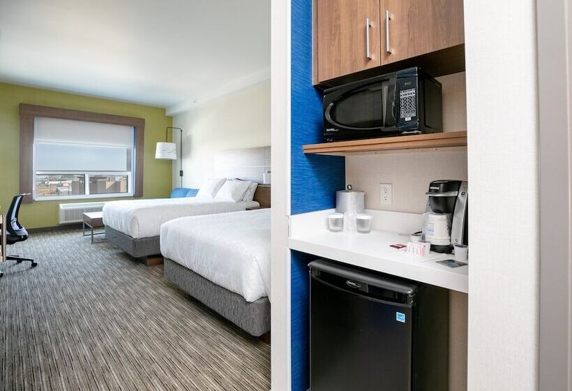 スイート, Holiday Inn Express   Lethbridge Southeast, An Ihg