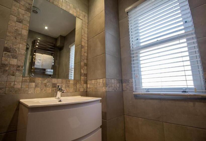 آپارتمان لوکس 1 خوابه, Signature Suites