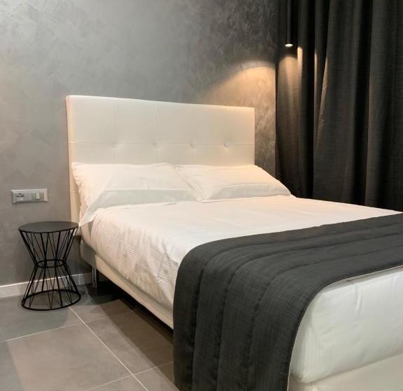 Standard Egyágyas Szoba, Aparthotel Bossi