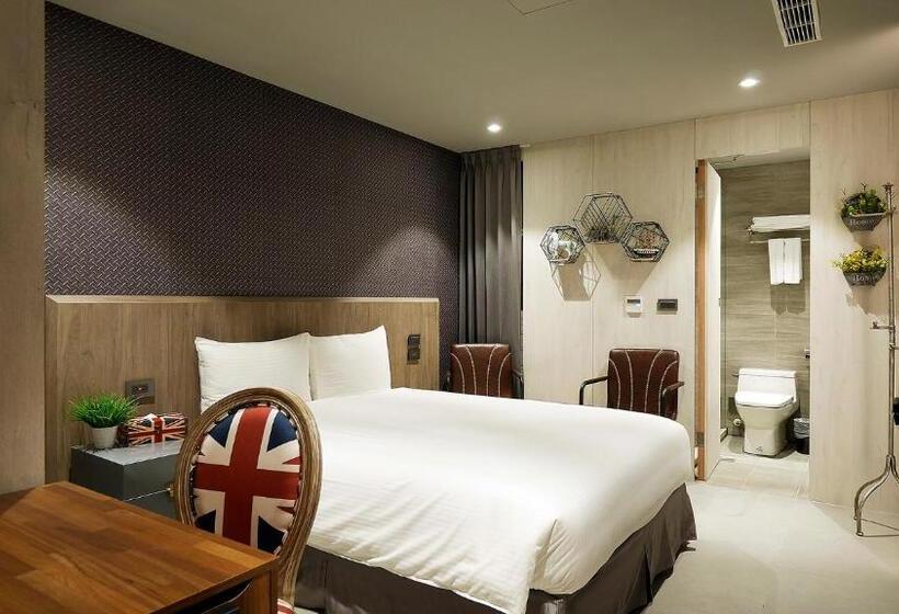 اتاق لوکس, K