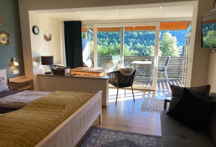 Номер Стандарт с Балконом, Pension Und Ferienwohnung Meixner