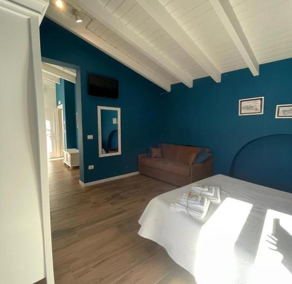 اتاق استاندارد چهار تخته, Il Borgo