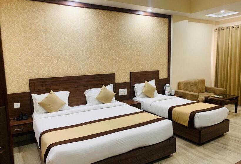 Трехместный Номер Superior, The Vaishno Devi Hills