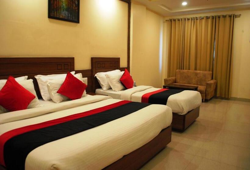 Трехместный Номер Deluxe, The Vaishno Devi Hills