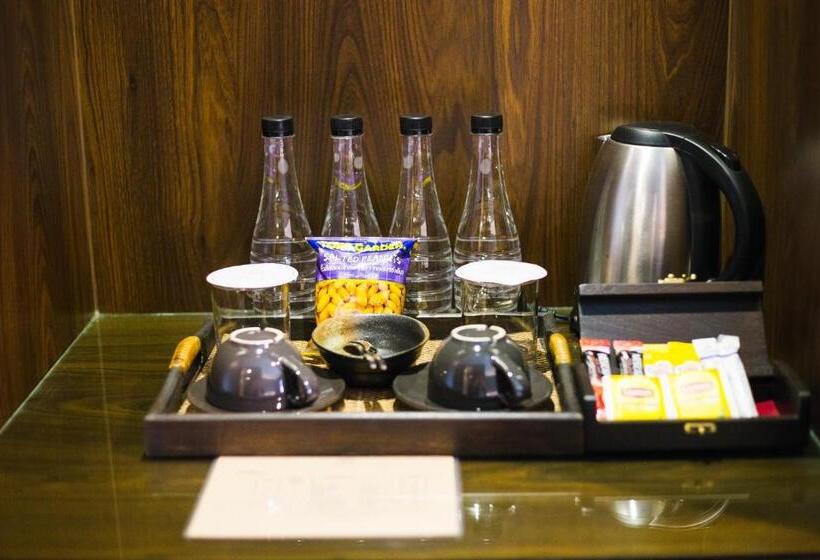 Номер Superior Кровать Кинг, Nai Ya Hotel  Sha Extra Plus