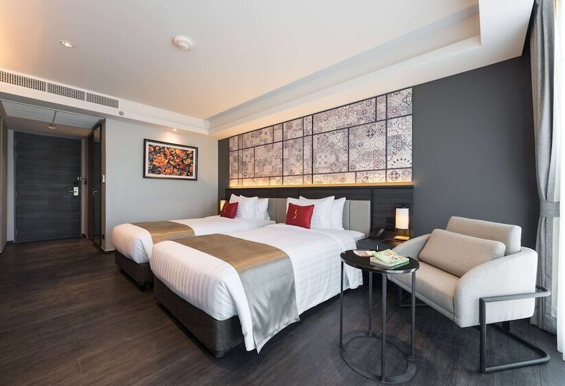اتاق دلوکس مخصوص معلولین, Ramada Plaza By Wyndham Chao Fah Phuket
