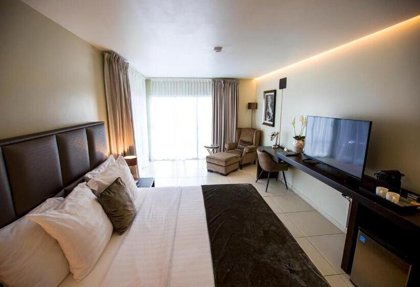 اتاق استاندارد با تخت بزرگ, Tucan Resort & Spa