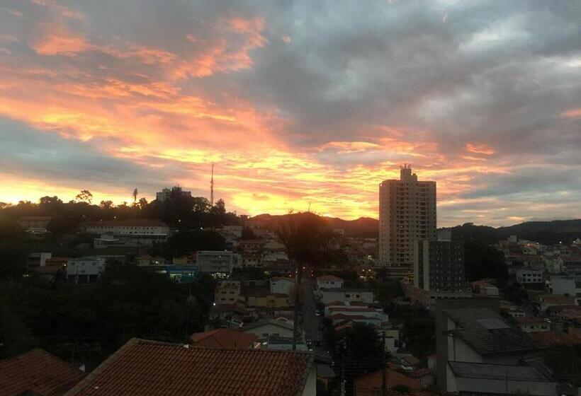 اتاق استاندارد چهار تخته, Pousada Casa De Bragança