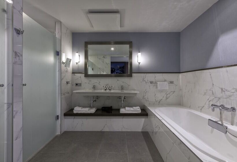 Президентский Люкс, Grand Hotel Valies