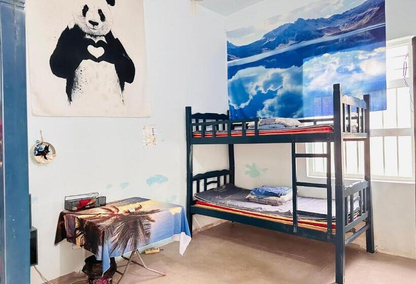 Кровать в Общей Комнате, Wan Ning Xiao Gang Guest House