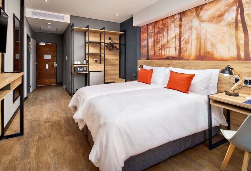 اتاق استاندارد با چشم‌انداز, Protea Hotel By Marriott Pretoria Loftus Park