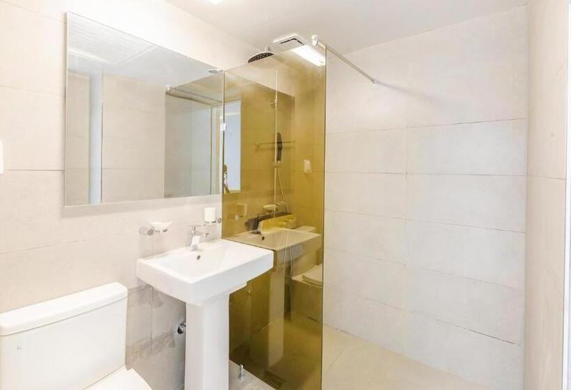 Номер Стандарт Вид на Море, Castle Pool Resort