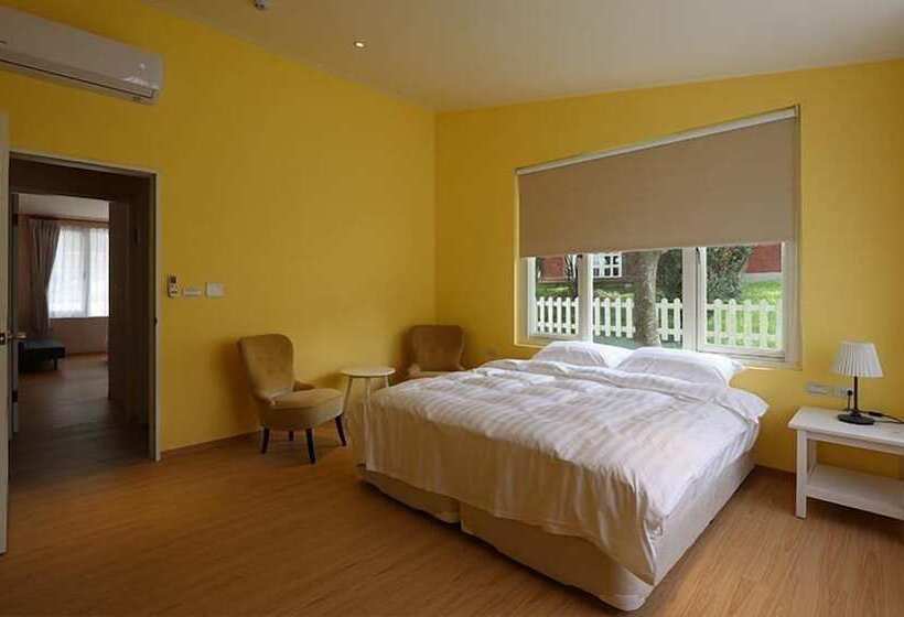 ویلای 1 خوابه, American Village Resort