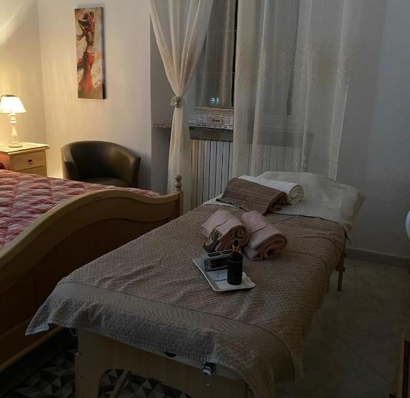 Quarto Familiar, Locanda 130