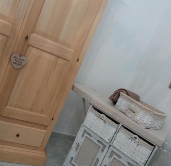 Quarto Familiar, Locanda 130