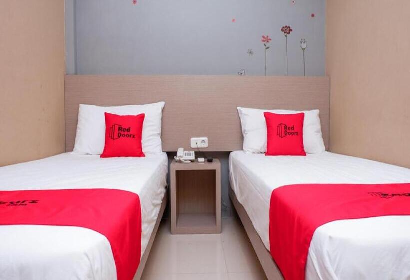 Номер Стандарт, Reddoorz Near Java Supermall Semarang